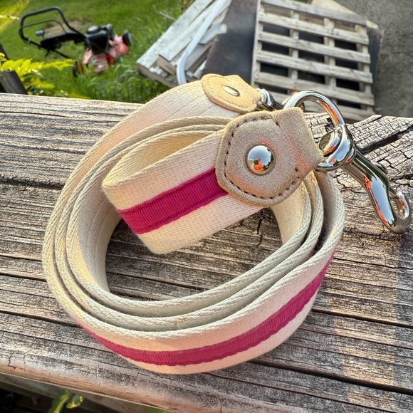 Unknown Brand Possibly C-o-a-c-h Replacement Strap Wht/Pink/Cream/Nickel - Picture 3 of 3